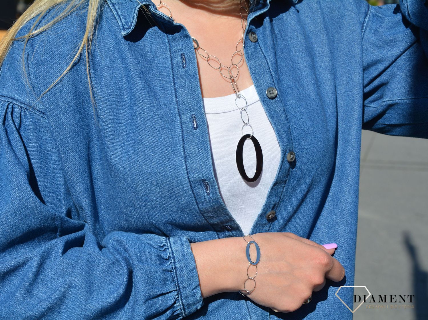 Bransoletka srebrna owalne oczka Dall'Acqua. Bransoletka w formie owalnych ogniwek, to piękny element codziennych stylizacji, który doda wyjątkowego uroku oraz blasku.1.jpg